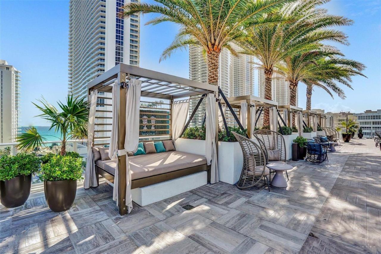 הוליווד Hyde Beach House Three-Bedroom, Waterfront, Ocean And Intercostal View, Rooftop Pool, 5 Min Walk To Beach מראה חיצוני תמונה