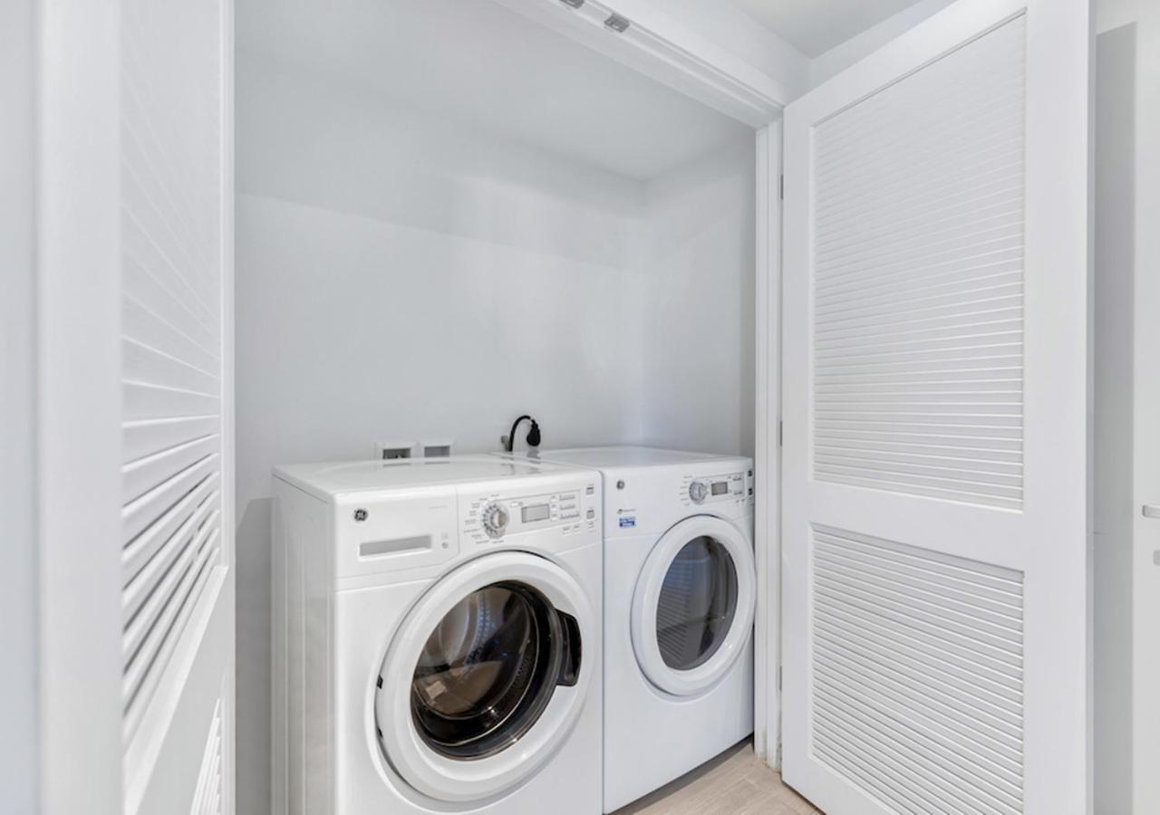 הוליווד Hyde Beach House Three-Bedroom, Waterfront, Ocean And Intercostal View, Rooftop Pool, 5 Min Walk To Beach מראה חיצוני תמונה